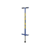 Blå Qu-Ax hoppstylta (Pogo Stick) med gul logotyp, avsedd för användare som väger cirka 30–50 kg