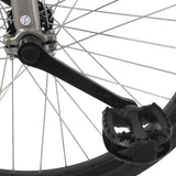 Närbild på pedal och nav på Trainer 24" nybörjar enhjuling – robust konstruktion för inlärning