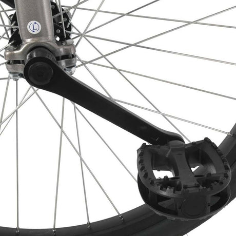 Närbild på pedal och nav på Trainer 24" nybörjar enhjuling – robust konstruktion för inlärning