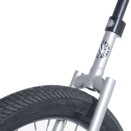 Stabil Nimbus II 26" enhjuling ram i stål – designad för nybörjare och allroundcykling