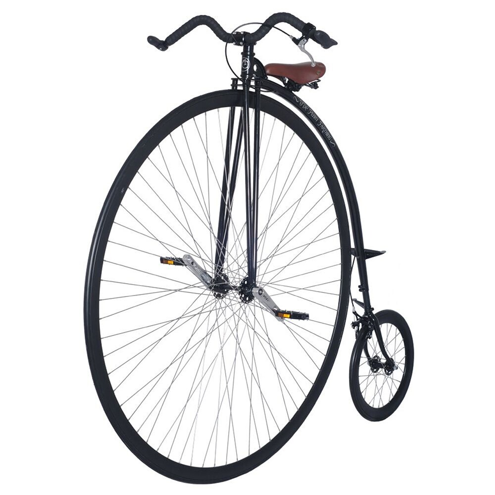 UDC Mk5 Penny Farthing höghjuling i svart. Visar det stora framhjulet, lilla bakhjulet, det bruna sätet och det svarta styret
